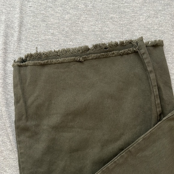 Olive Green Elasticized Wide Leg Trouser Pants - Picture 13 of 17